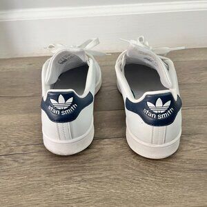 Adidas Stan Smith Sneakers – White/Navy – Women’s Size 5.5
